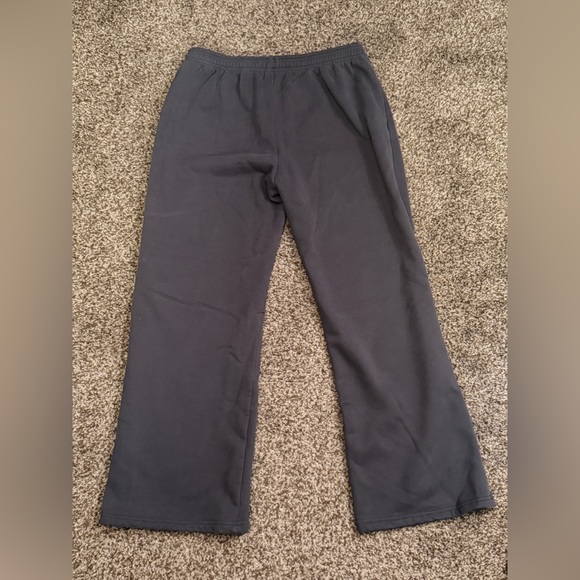Parke Gray Sweatpants - Picture 3 of 3